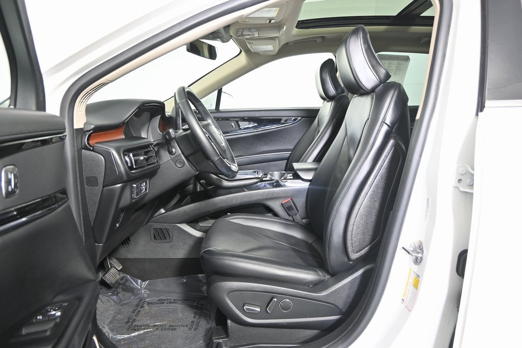 Used 2022 Lincoln Nautilus Reserve w/ Cargo Utility Package image 21