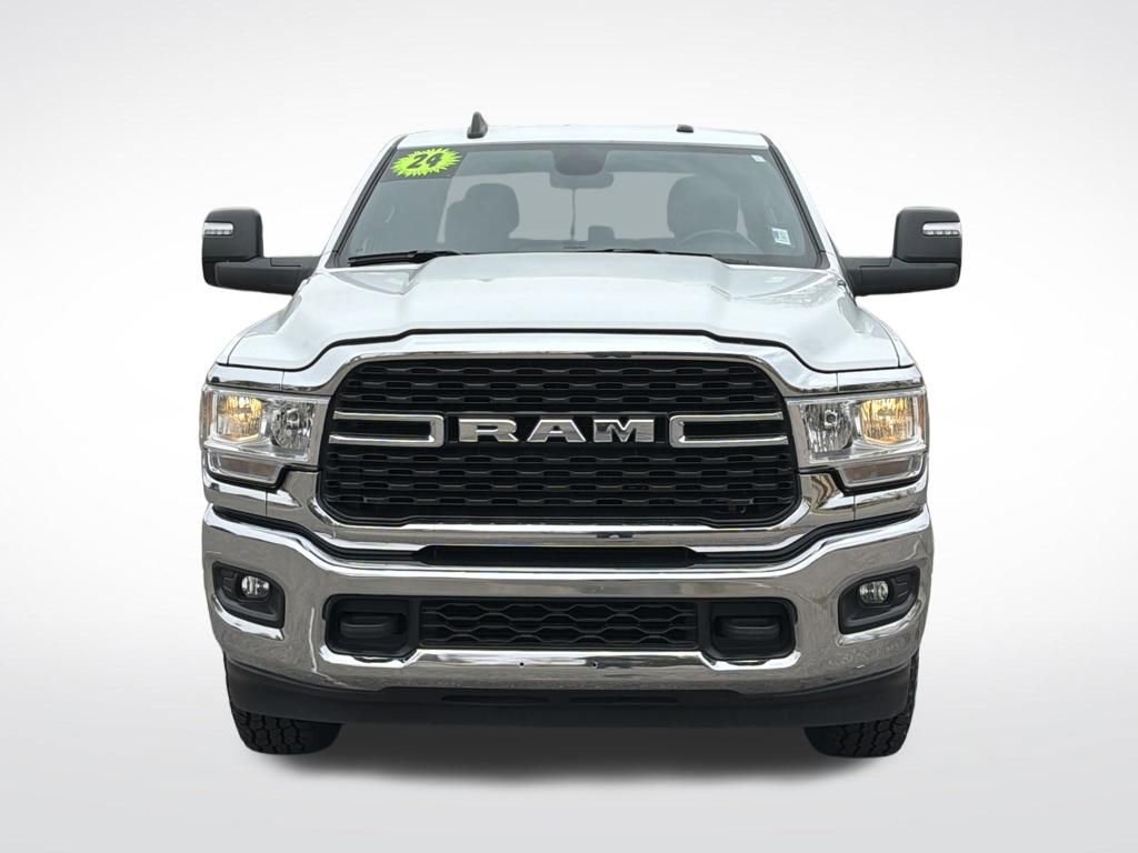Used 2024 RAM 3500 Big Horn image 10