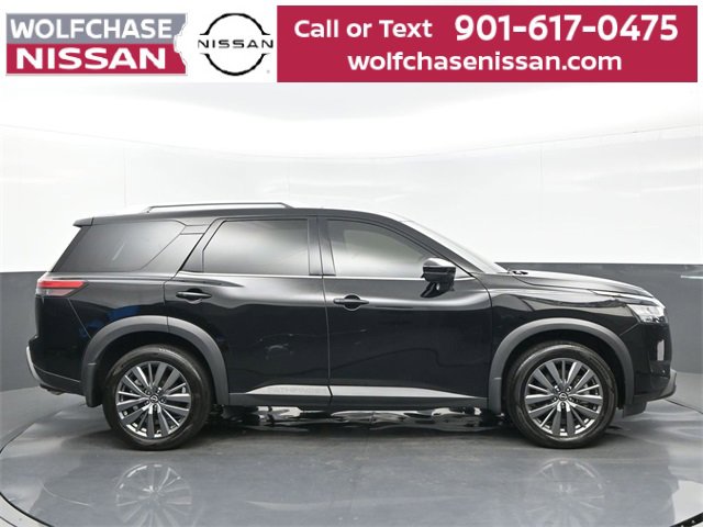 Used 2024 Nissan Pathfinder SL w/ SL Premium Package image 7
