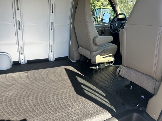 New 2025 Chevrolet Express 2500 Extended w/ Driver Convenience Package image 11