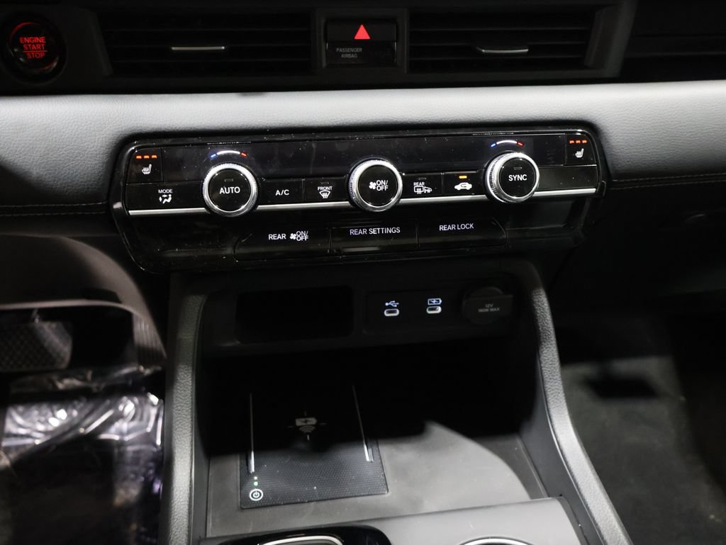 New 2026 Honda Pilot Touring image 24