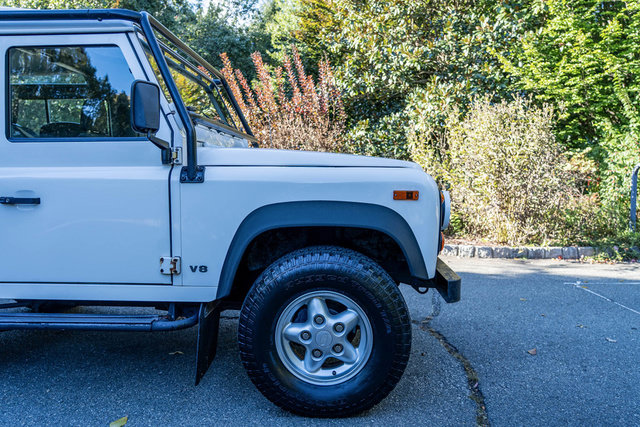 Used 1995 Land Rover Defender 90 AWD/4WD image 10