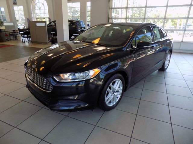 Used 2013 Ford Fusion SE FWD image 3