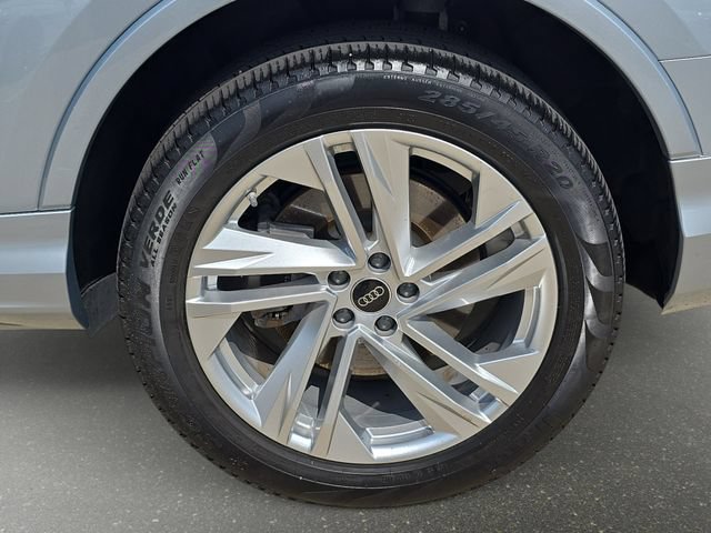 Used 2023 Audi Q7 2.0T Premium Plus w/ Convenience Package AWD/4WD image 38