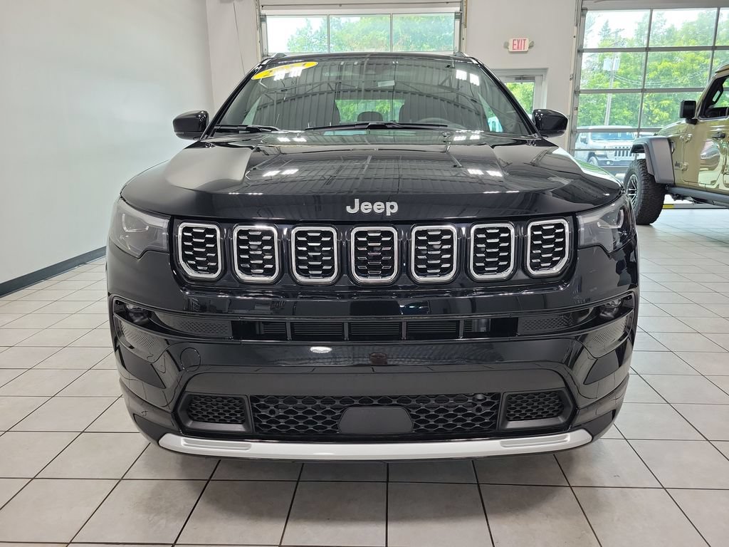 Certified 2024 Jeep Compass Limited w/ Elite Group AWD/4WD image 6
