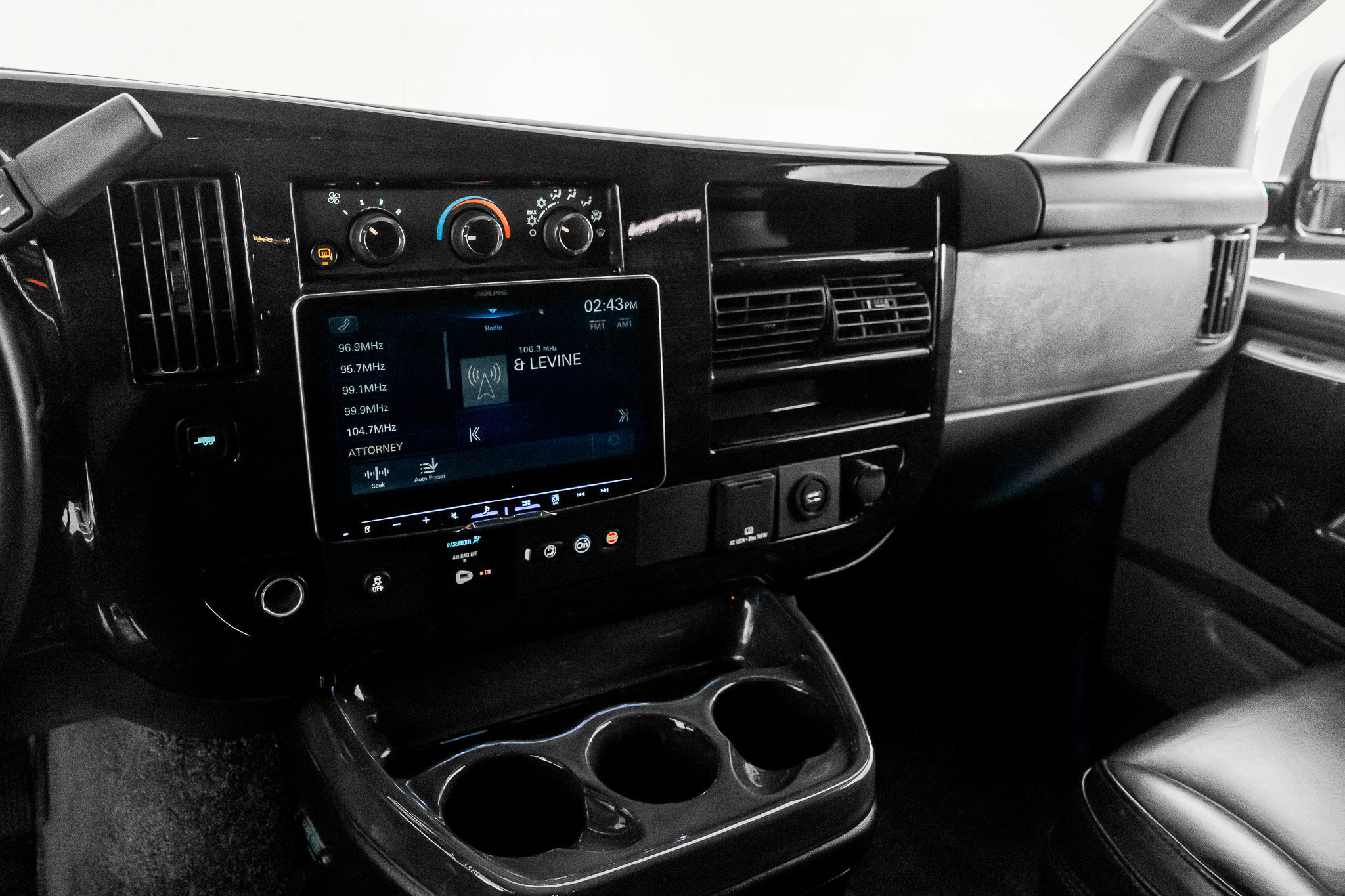 Used 2023 GMC Savana 2500 Conversion Van image 35