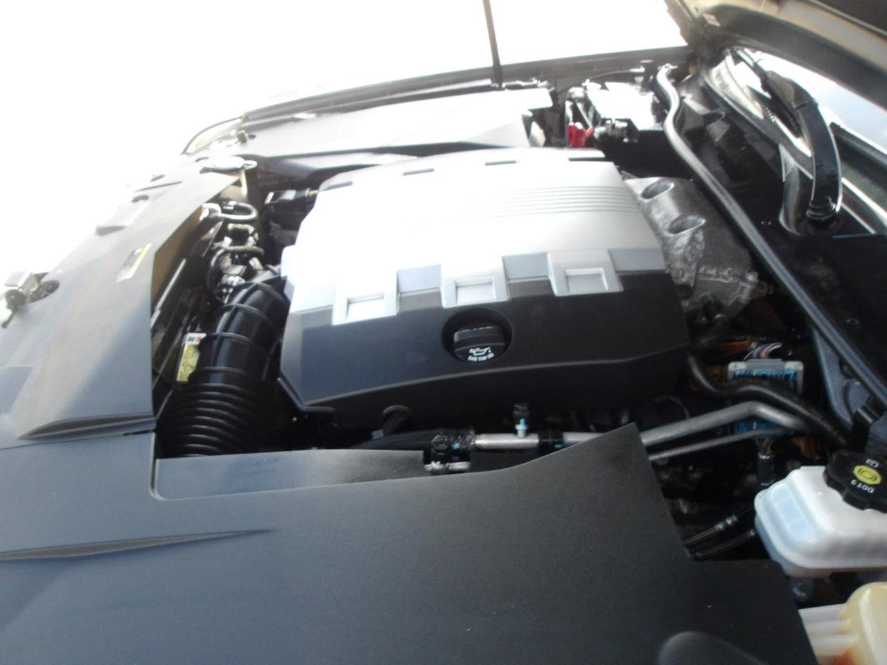 Used 2009 Cadillac STS w/ Wood Trim Package RWD image 25