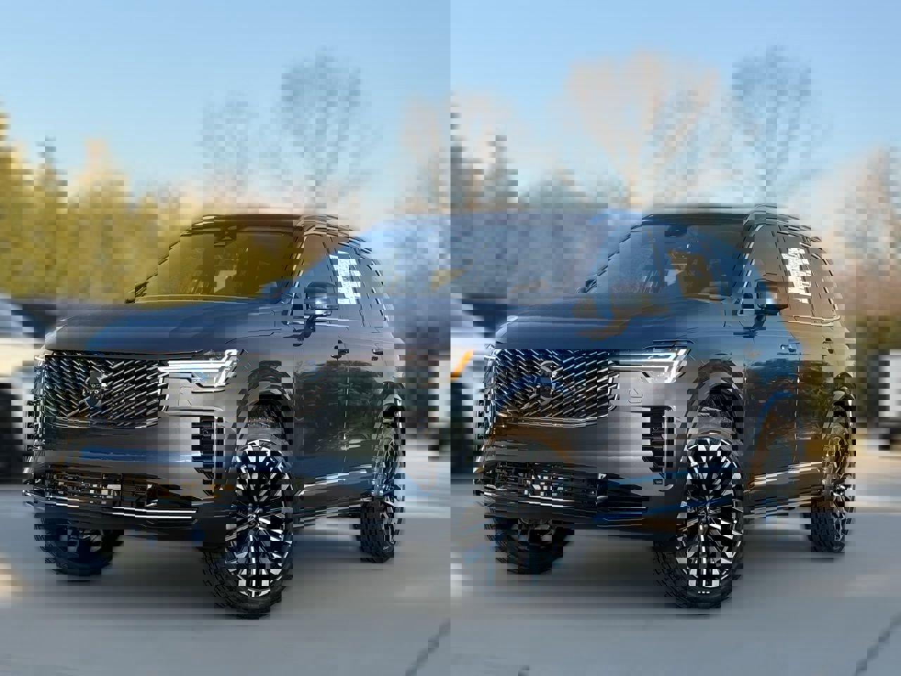 New 2026 Volvo XC90 B6 Plus image 1