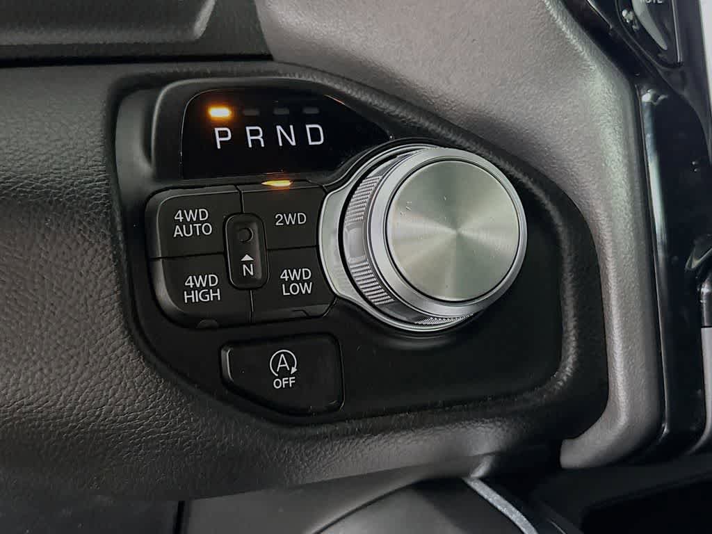 Used 2023 RAM 1500 Laramie AWD/4WD image 18