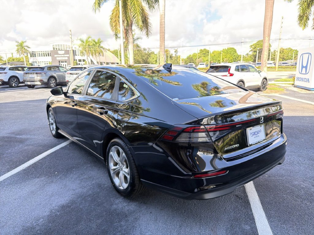Certified 2023 Honda Accord LX image 22