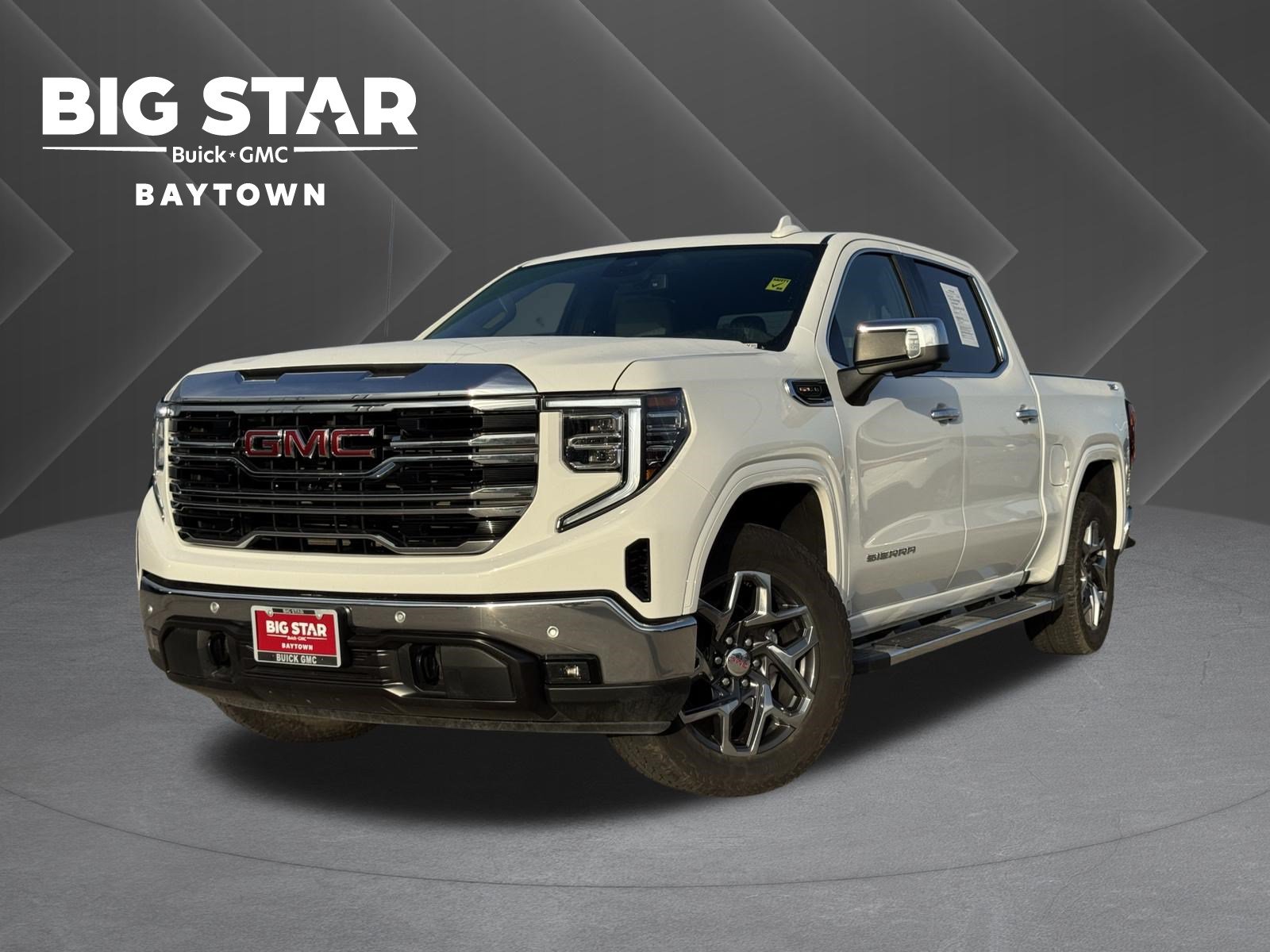 Used 2025 GMC Sierra 1500 SLT w/ SLT Premium Plus Package AWD/4WD image 1