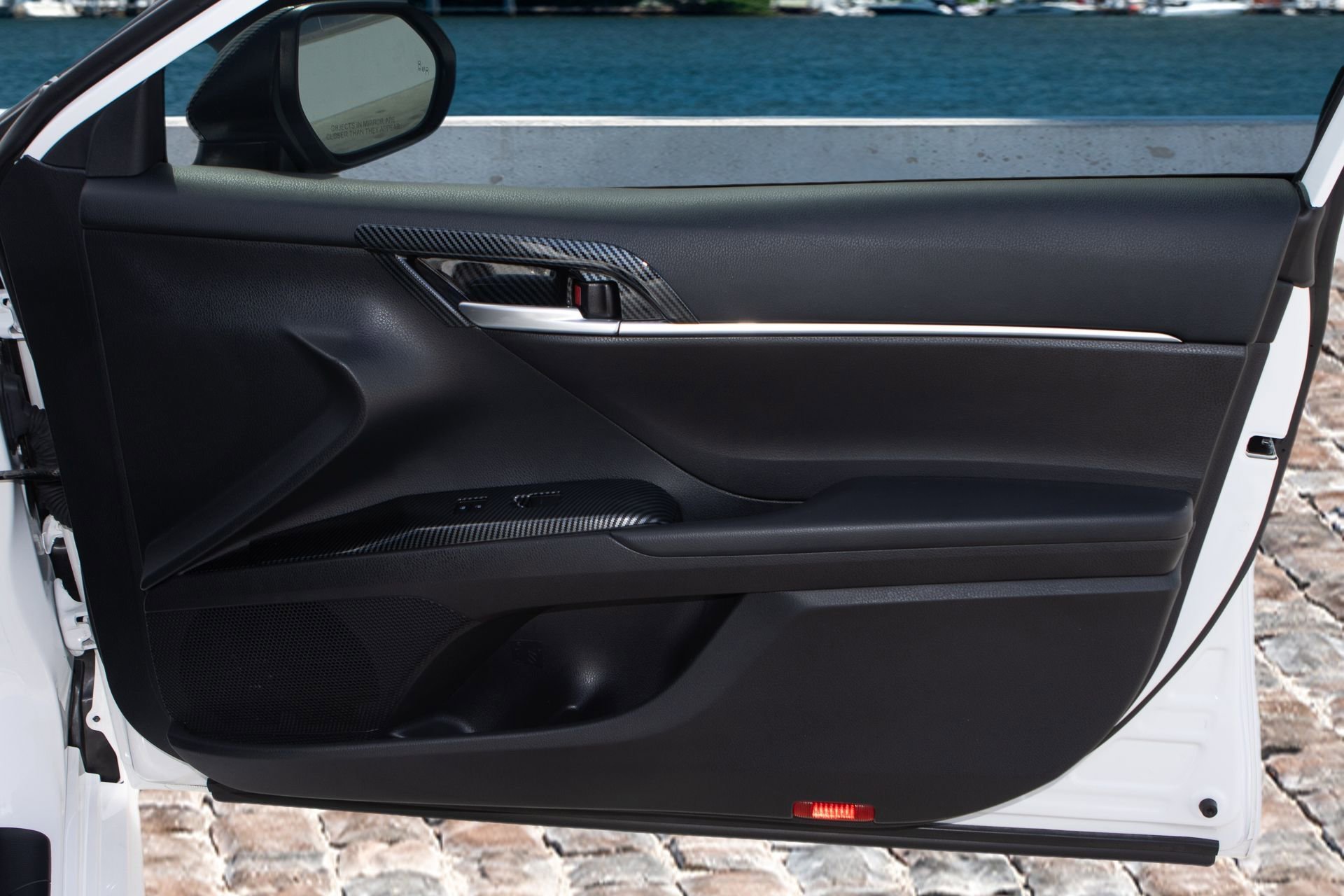 Used 2023 Toyota Camry SE image 12