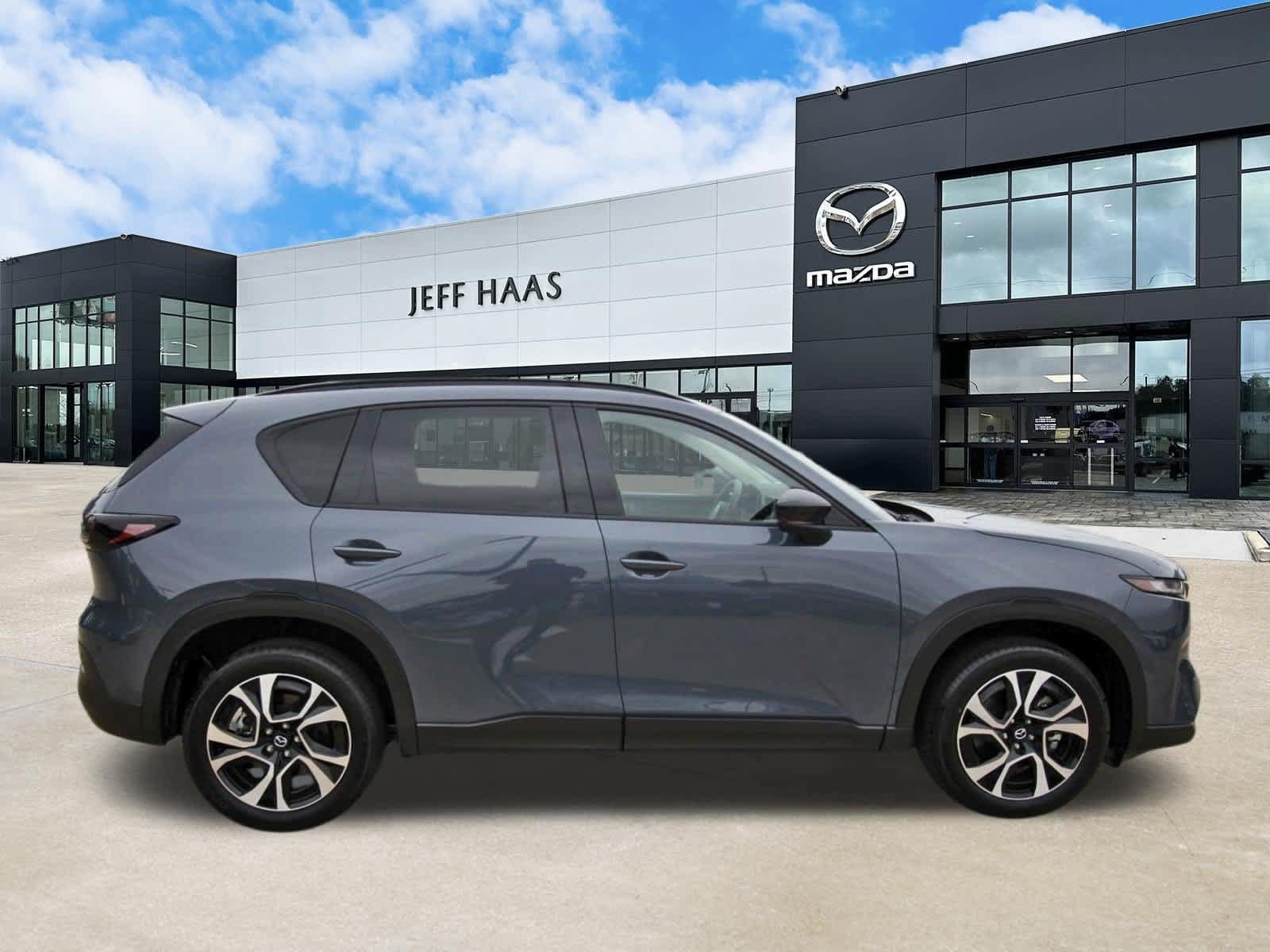 Certified 2026 MAZDA CX-5 Preferred AWD/4WD image 5