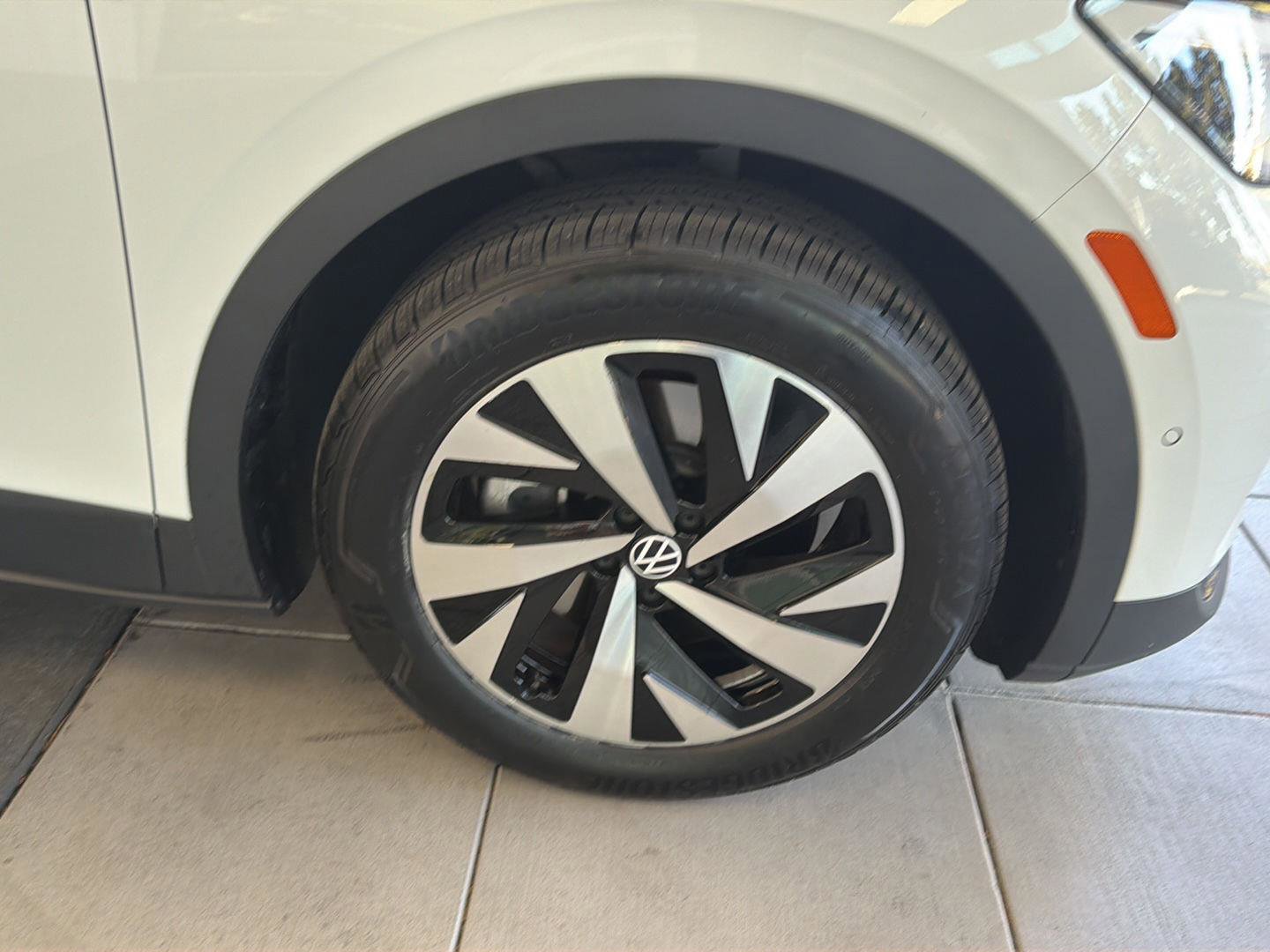 Certified 2023 Volkswagen ID.4 Pro RWD image 10