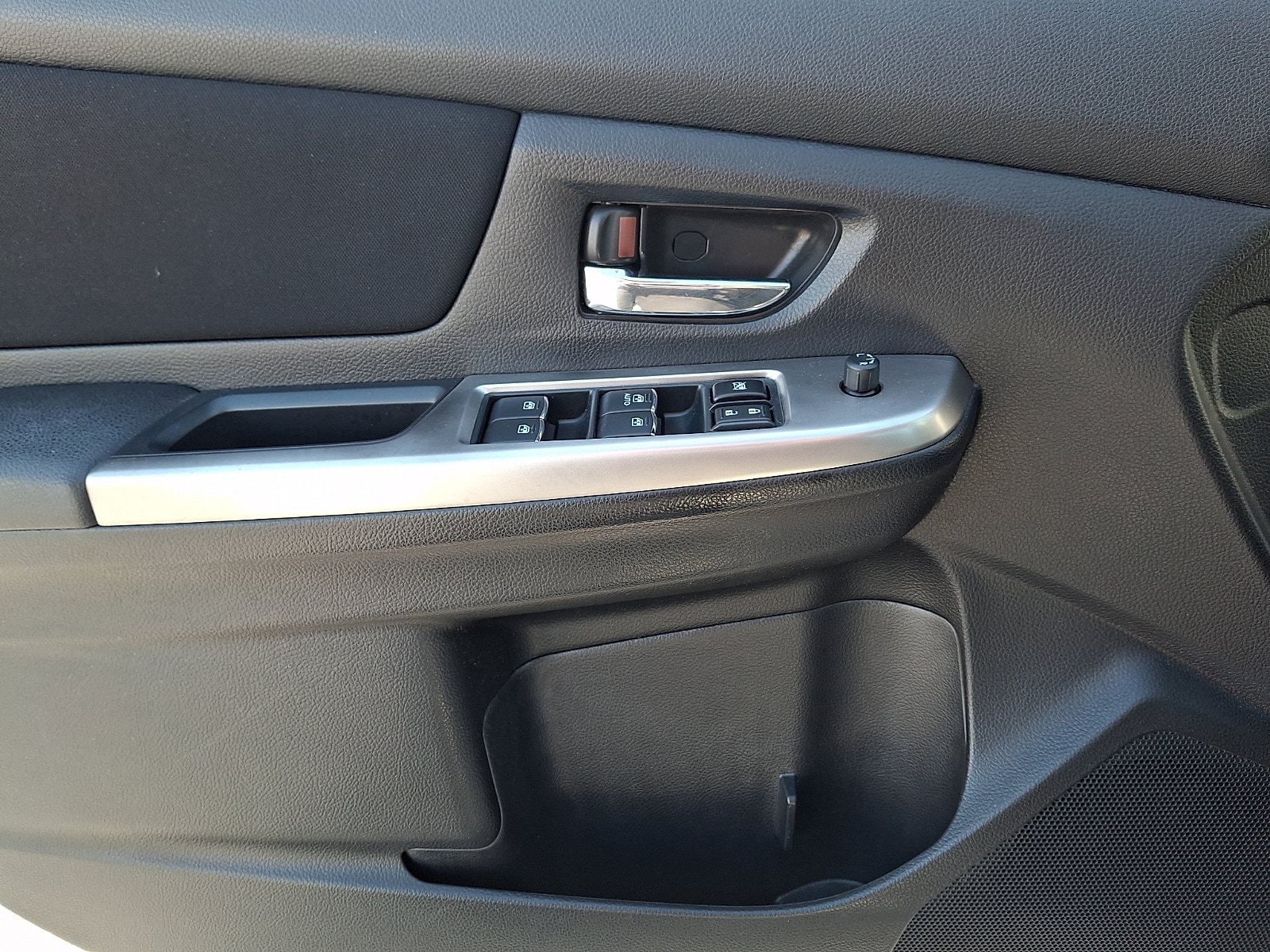 Used 2015 Subaru Impreza 2.0i Premium AWD/4WD image 12