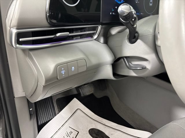 Used 2024 Hyundai Elantra SEL w/ Convenience Package FWD image 15