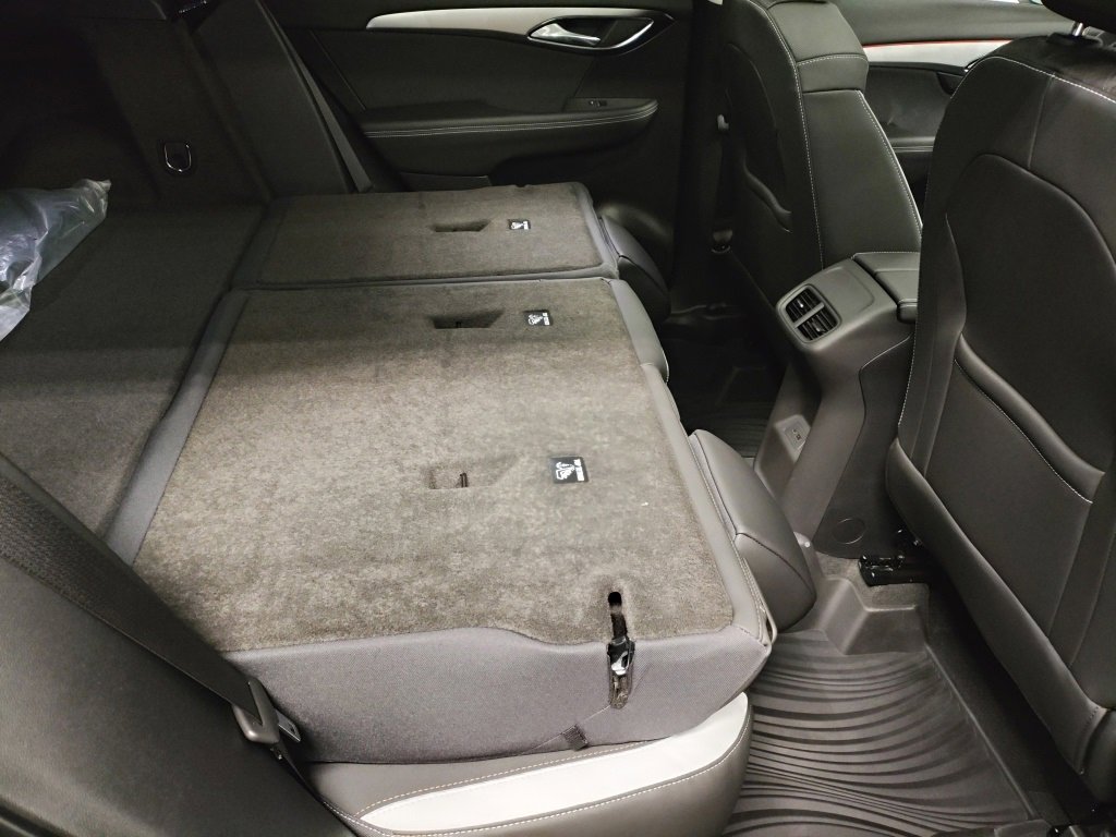 New 2026 Buick Envision Sport Touring image 13