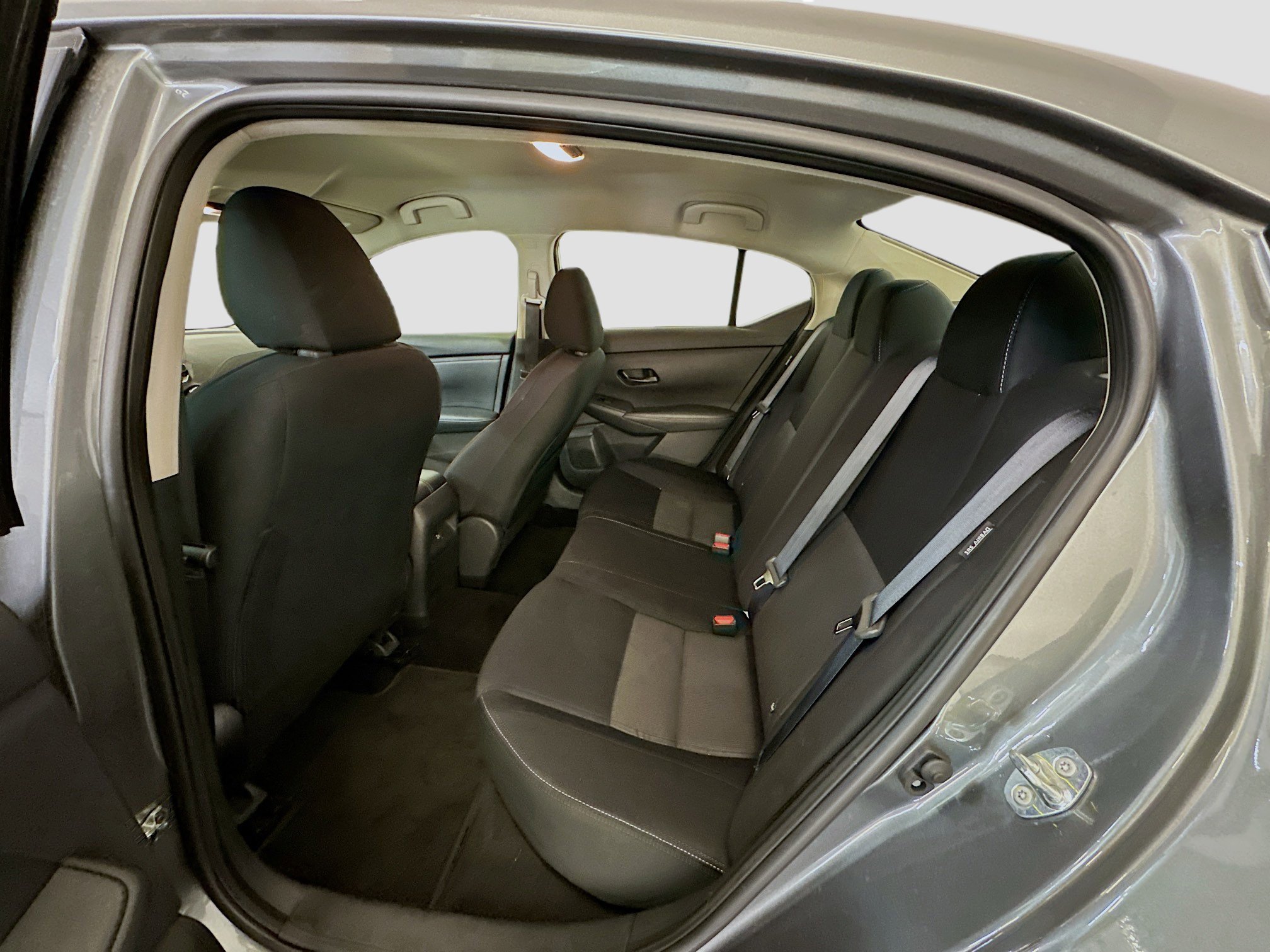 Used 2024 Nissan Sentra SV image 28