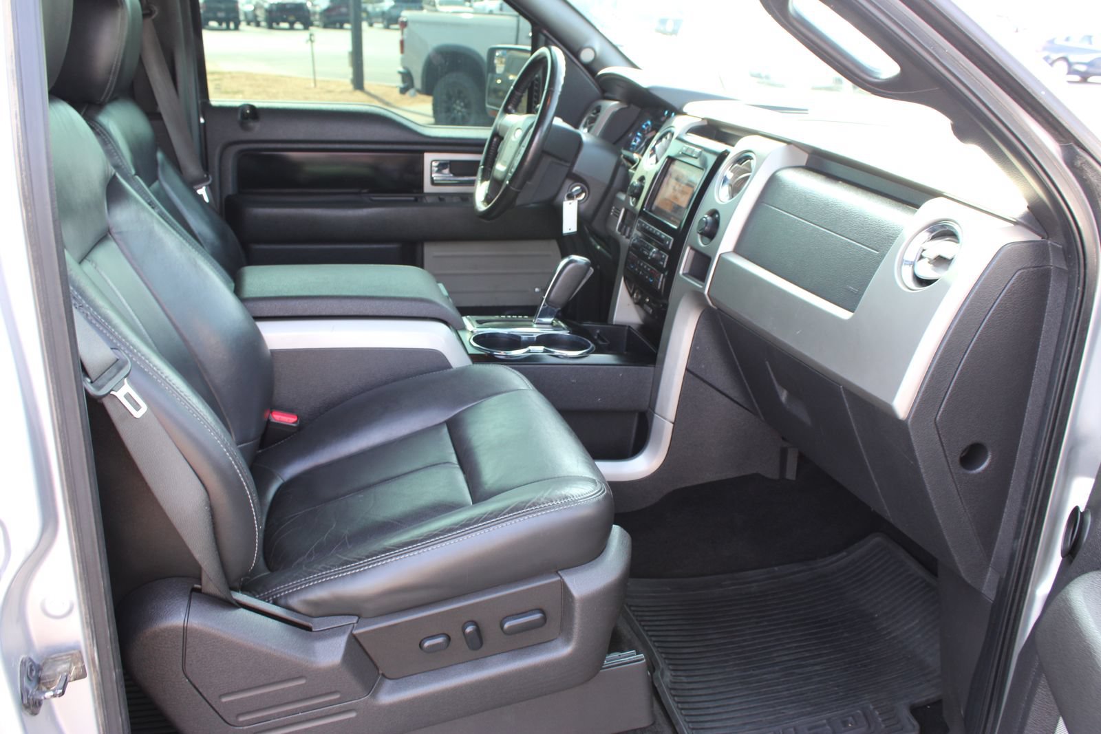 Used 2011 Ford F150 FX4 w/ FX Luxury Pkg AWD/4WD image 23