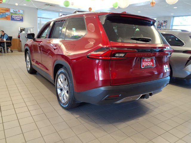 Certified 2025 Toyota Grand Highlander FWD image 6