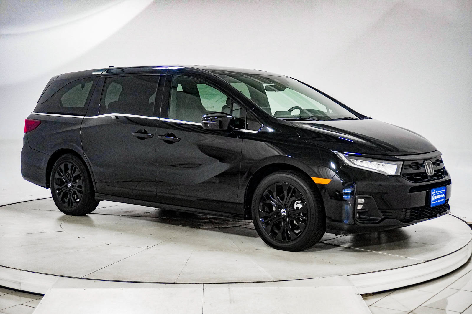 Used 2026 Honda Odyssey Sport-L image 14
