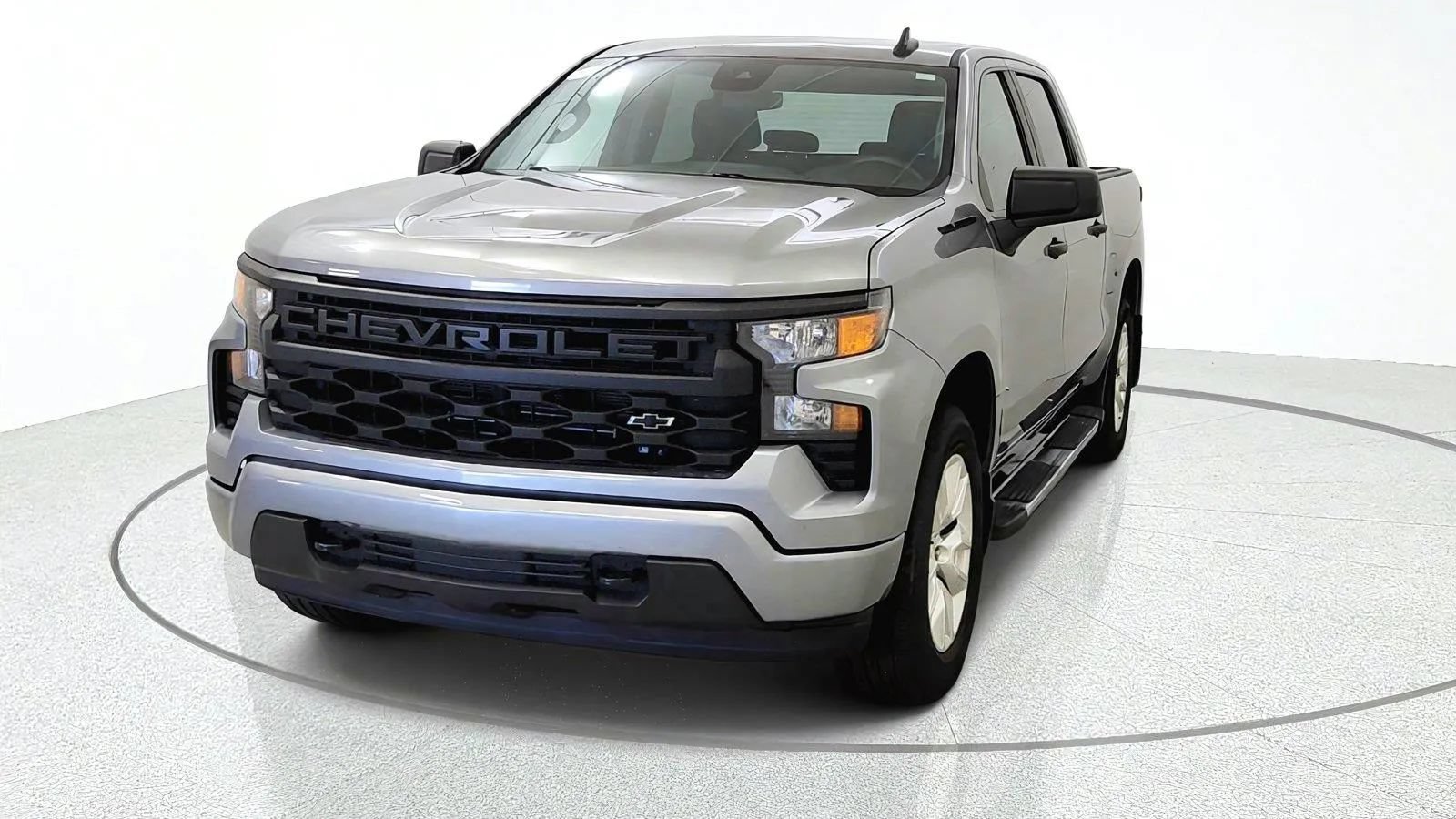 Used 2023 Chevrolet Silverado 1500 Custom w/ LPO, Dark Essentials Package AWD/4WD image 3
