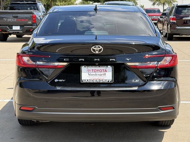 Used 2025 Toyota Camry LE FWD image 5