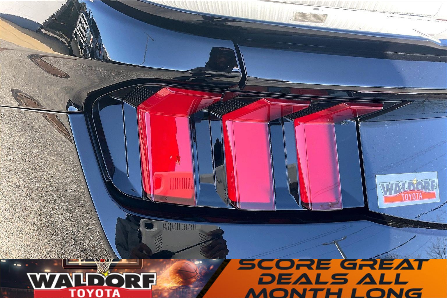 Used 2025 Ford Mustang GT image 33