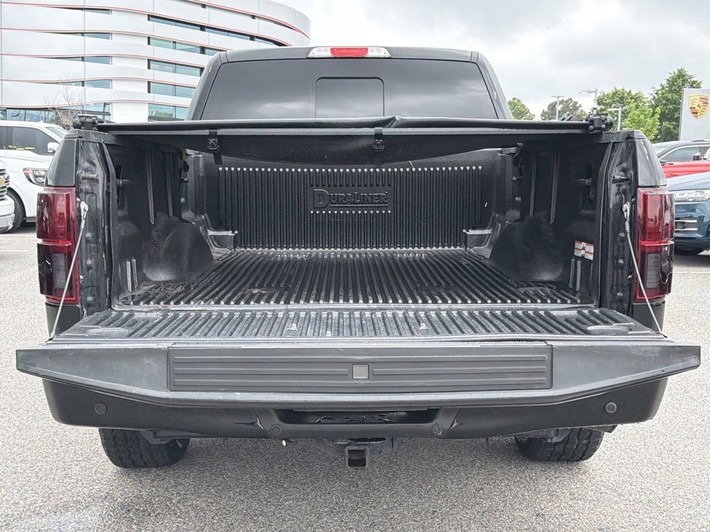 Used 2018 Ford F150 Platinum w/ Equipment Group 701A Luxury AWD/4WD image 14