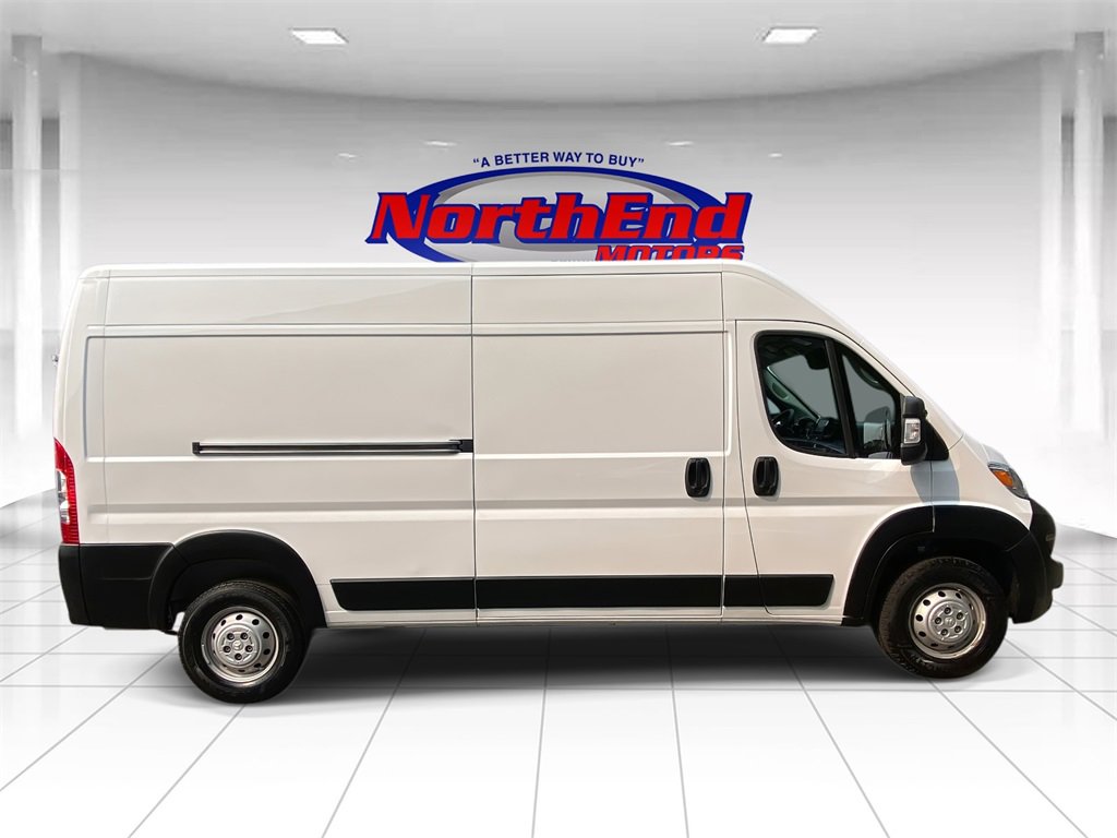Used 2023 RAM ProMaster 2500 image 8