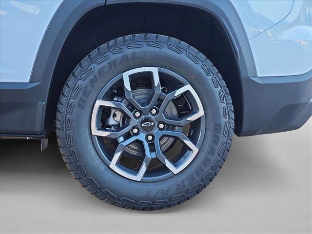 New 2026 Chevrolet Equinox ACTIV FWD image 10