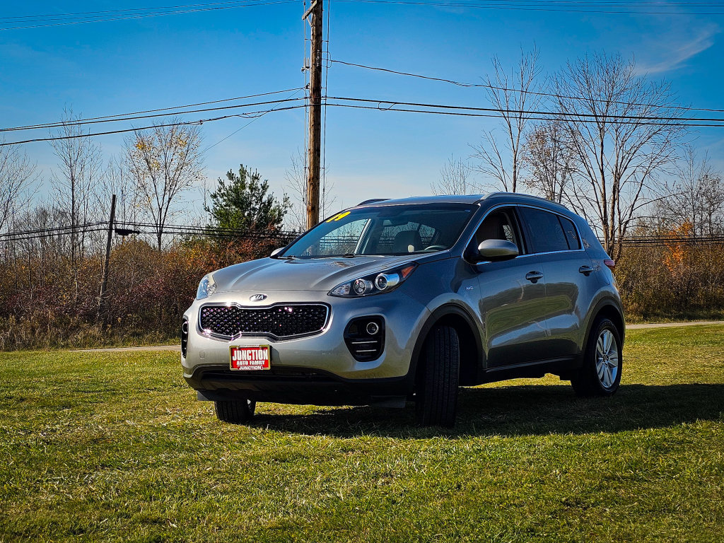 Used 2019 Kia Sportage LX w/ LX Popular Package AWD/4WD image 7