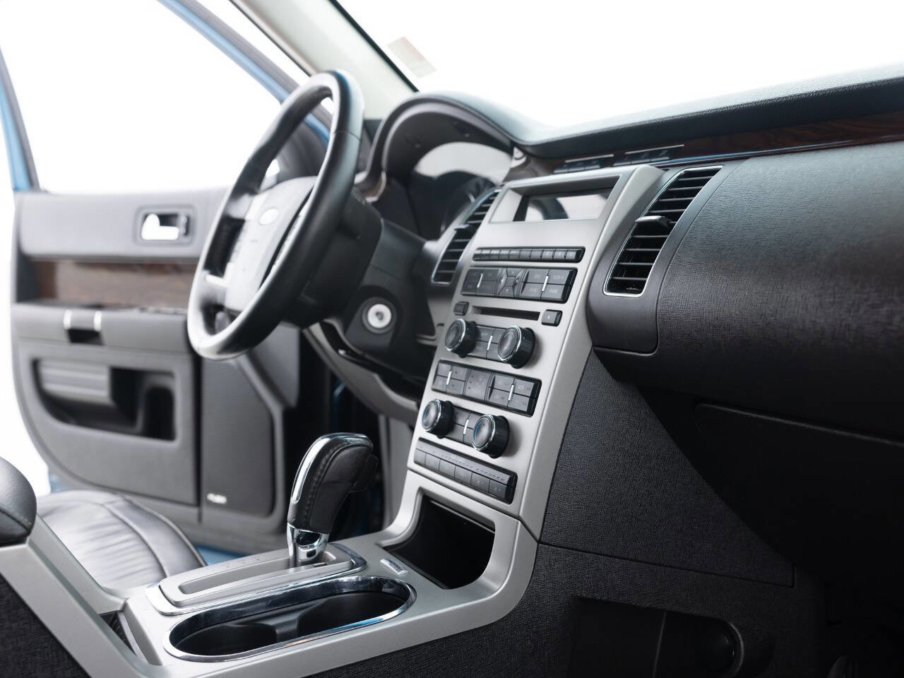 Used 2011 Ford Flex SEL w/ Rapid Spec Order Code image 27