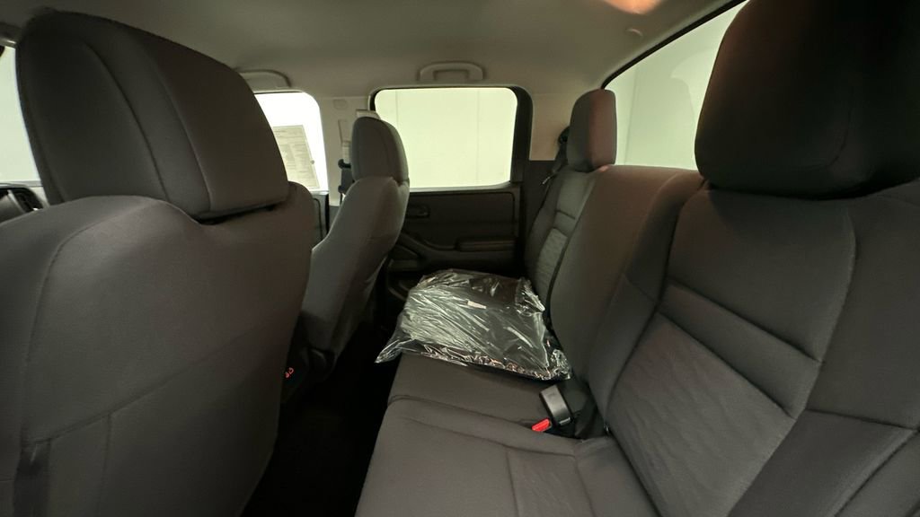 Certified 2025 Nissan Frontier S image 10