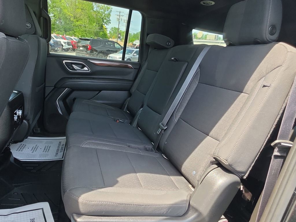Used 2021 GMC Yukon XL SLE AWD/4WD image 24