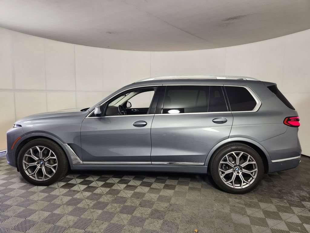 Used 2023 BMW X7 xDrive40i AWD/4WD video 4
