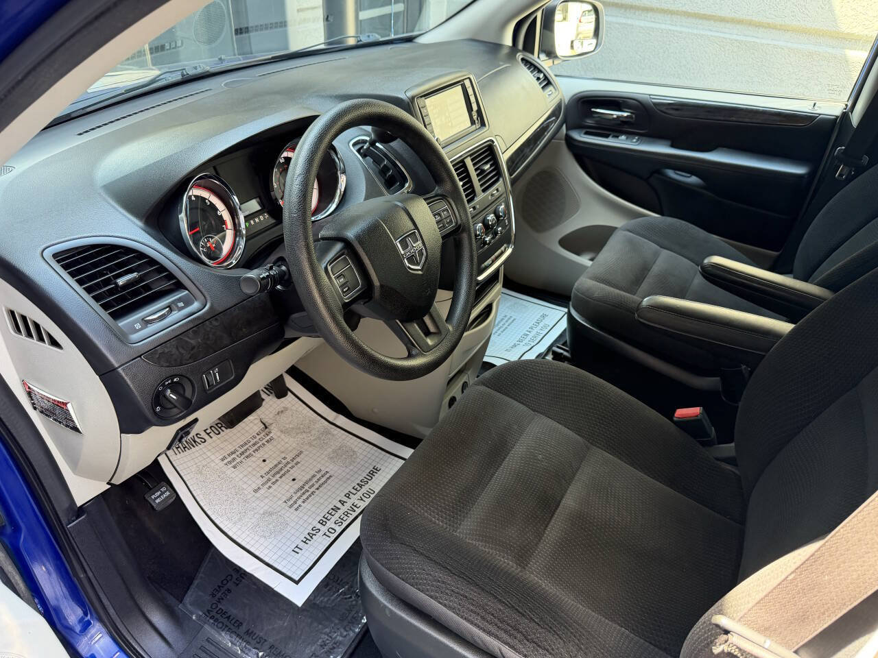 Used 2018 Dodge Grand Caravan SE w/ Power Convenience Group I FWD image 17