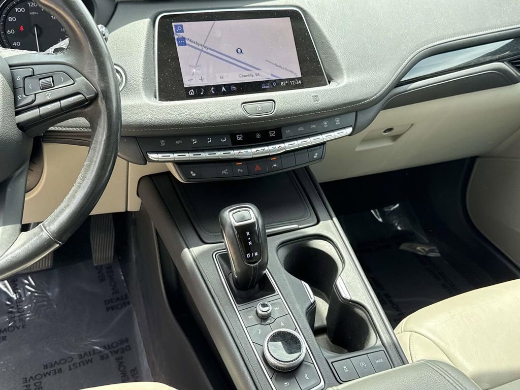 Used 2019 Cadillac XT4 Premium Luxury w/ Technology Package AWD/4WD image 9
