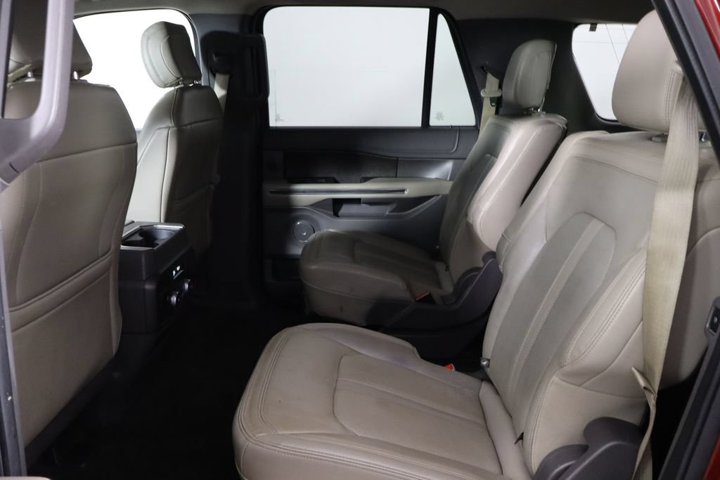 Used 2019 Ford Expedition Max Limited w/ Equipment Group 301A AWD/4WD image 16