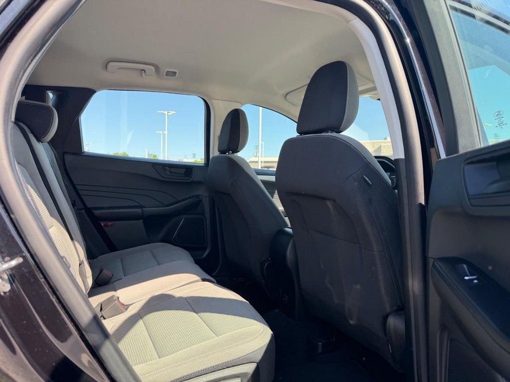 Used 2022 Ford Escape S FWD image 26