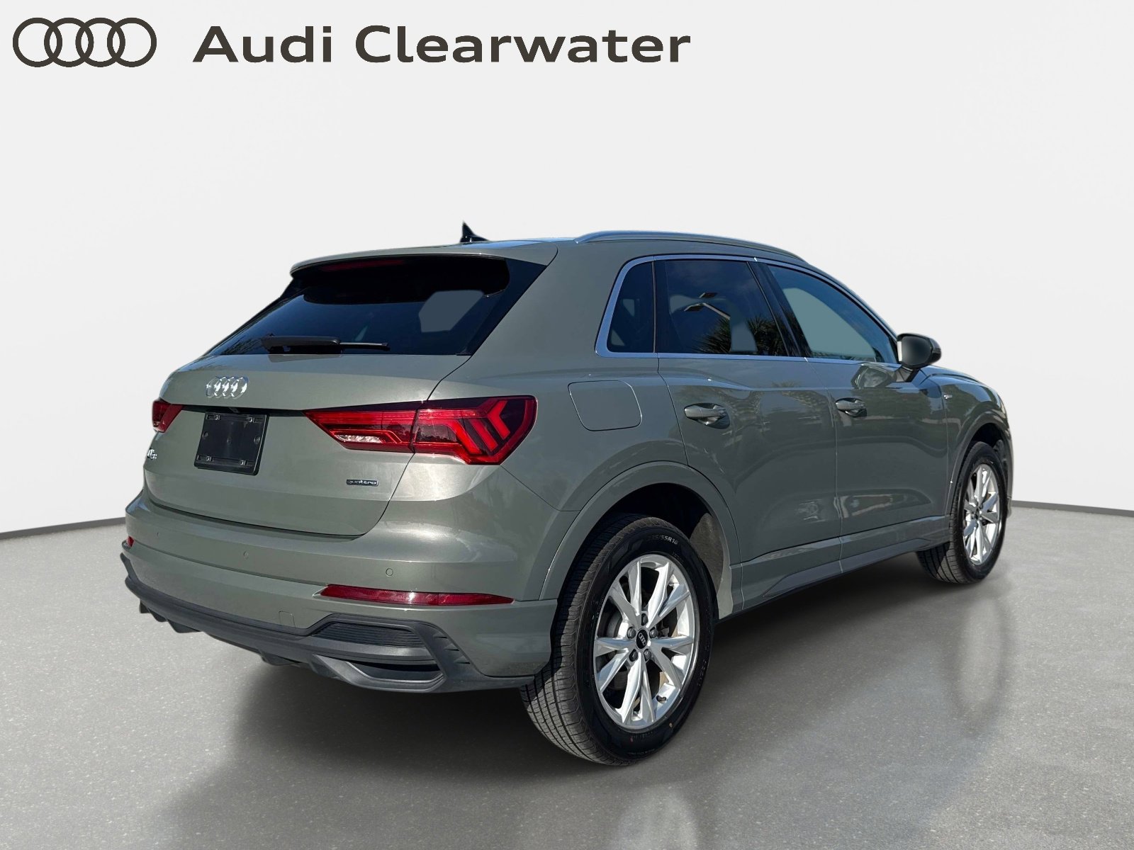 Used 2025 Audi Q3 2.0T Premium AWD/4WD image 5