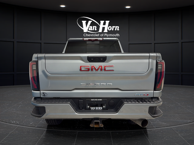 Used 2024 GMC Sierra 2500 AT4 w/ AT4 Premium Plus Package AWD/4WD image 6
