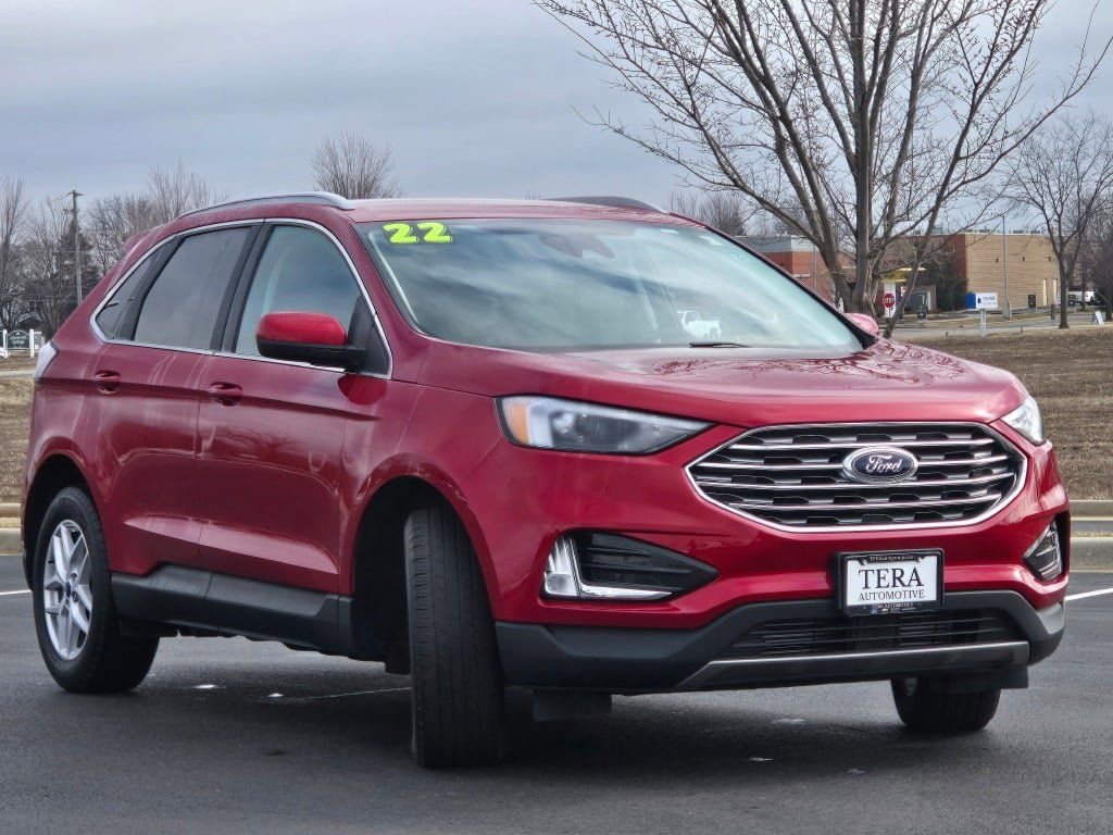 Used 2022 Ford Edge SEL w/ Convenience Package image 4
