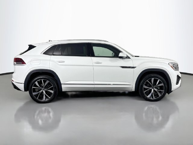 New 2026 Volkswagen Atlas Cross Sport SEL Premium R-Line AWD/4WD image 8