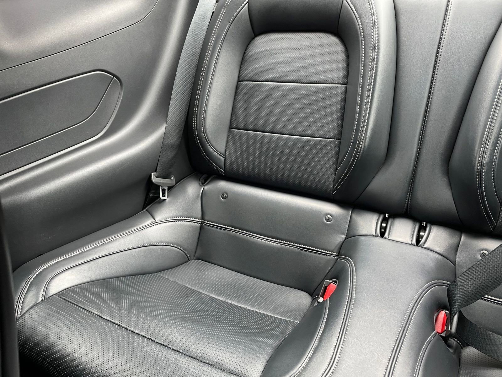 Used 2024 Ford Mustang Premium image 39