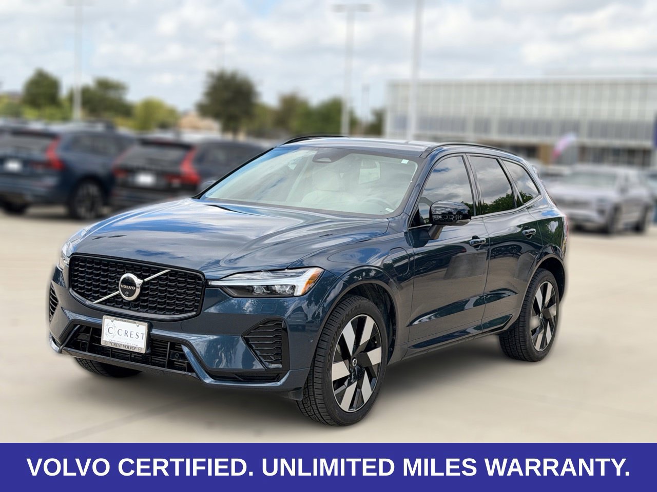 Certified 2025 Volvo XC60 T8 Plus w/ Protection Package Premier AWD/4WD image 2