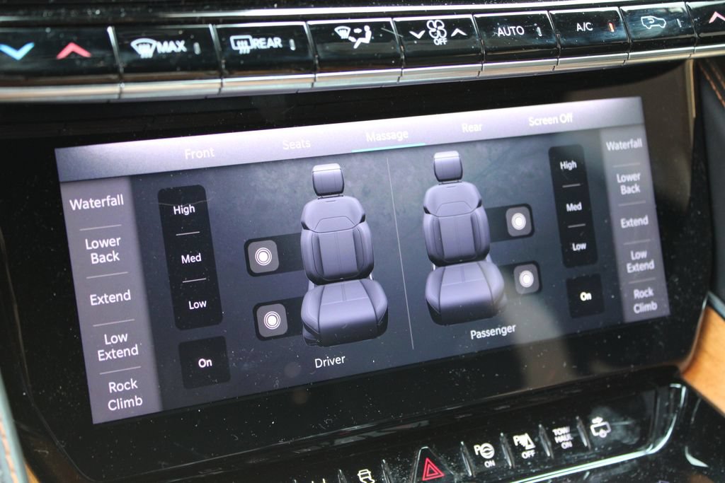 Used 2022 Jeep Grand Wagoneer Series III w/ Rear Seat Video Group 1 AWD/4WD image 7