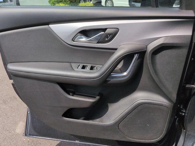 Used 2022 Chevrolet Blazer LT FWD image 24
