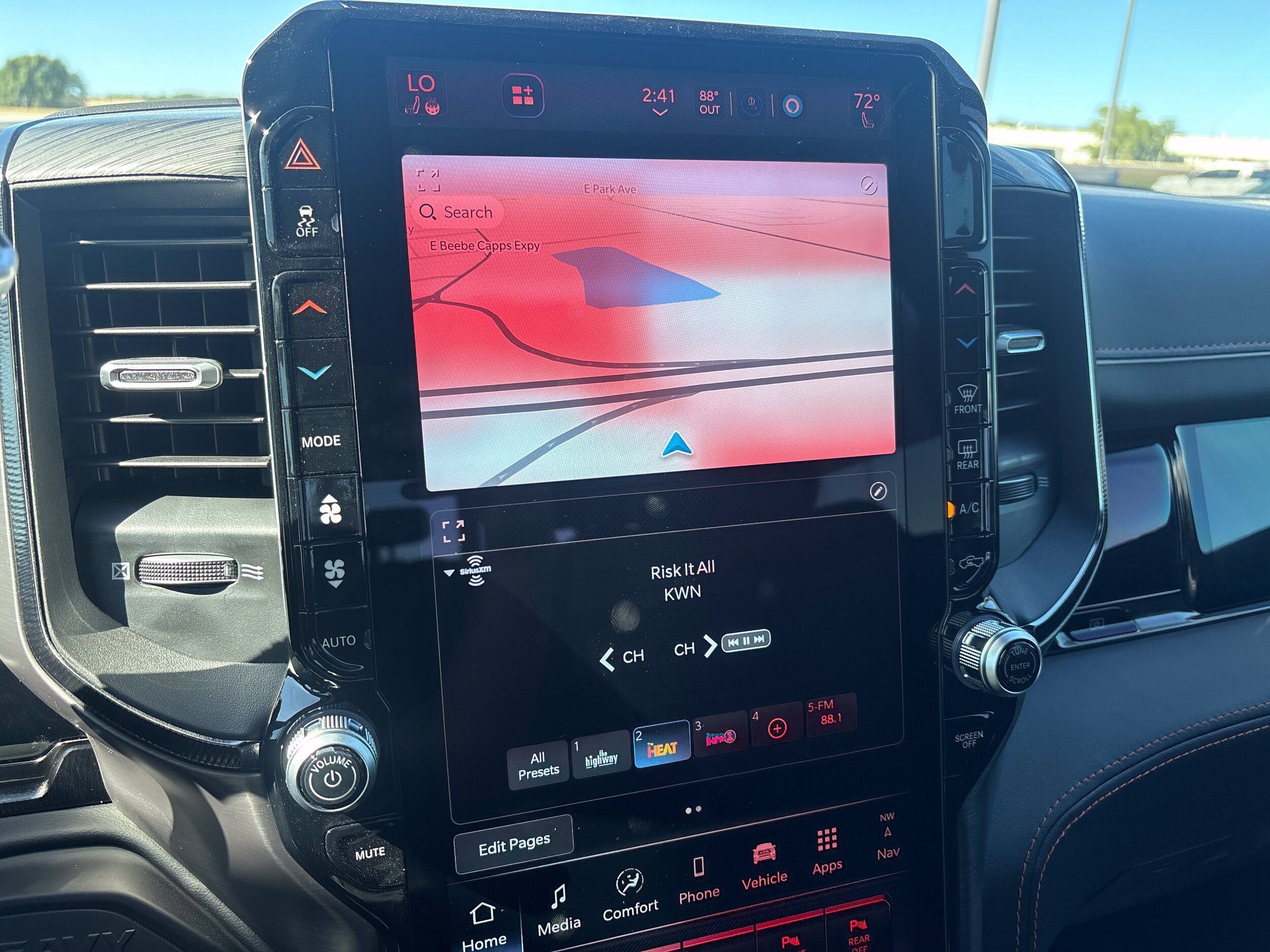 New 2027 RAM 2500 Rebel AWD/4WD image 15