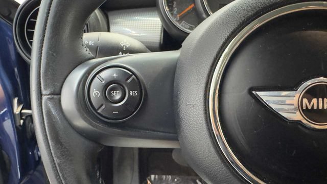 Used 2015 MINI Cooper 4-Door Hardtop FWD image 28